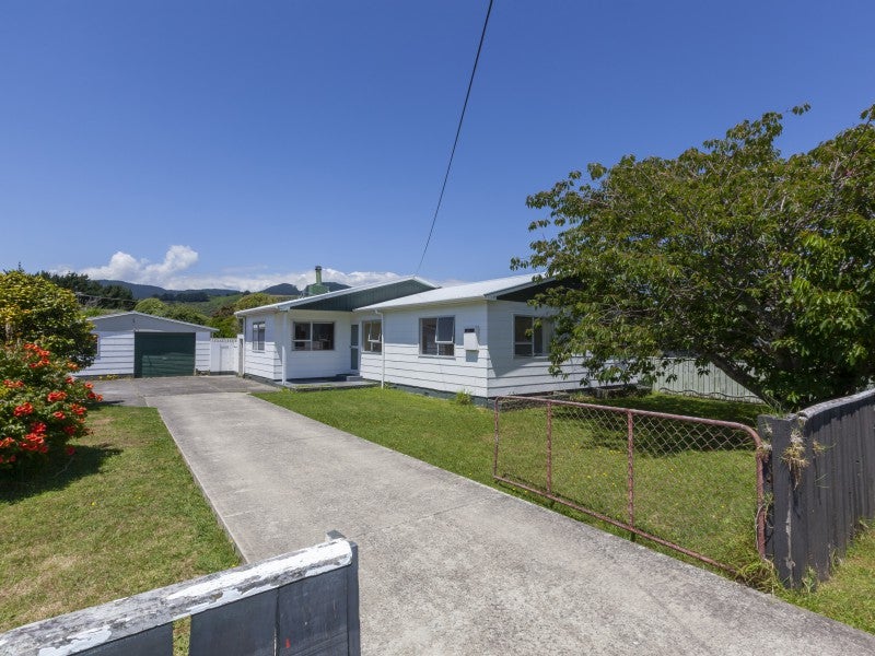 34 Hillcrest Road, Raumati South, Paraparaumu - Carousel 2