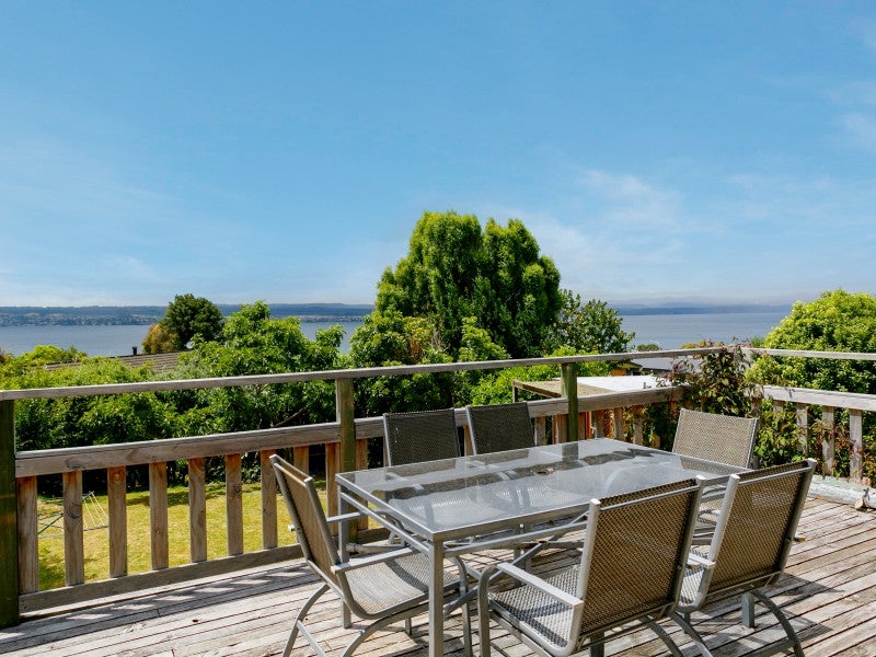 19 Wakeman Road, ACACIA BAY, TAUPO - Carousel 1