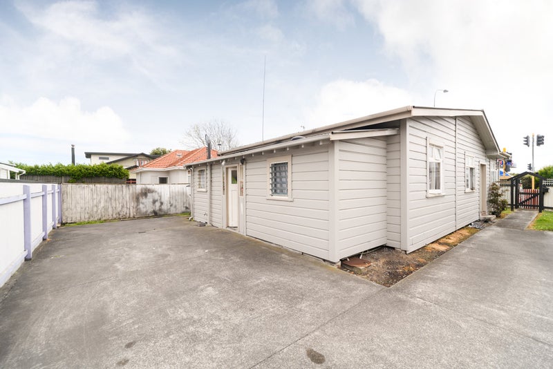 26 Vogel Street, Roslyn, Palmerston North - Carousel 12