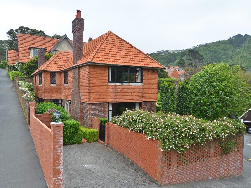 82 Bolton Street, Kelburn, Wellington - Carousel 2