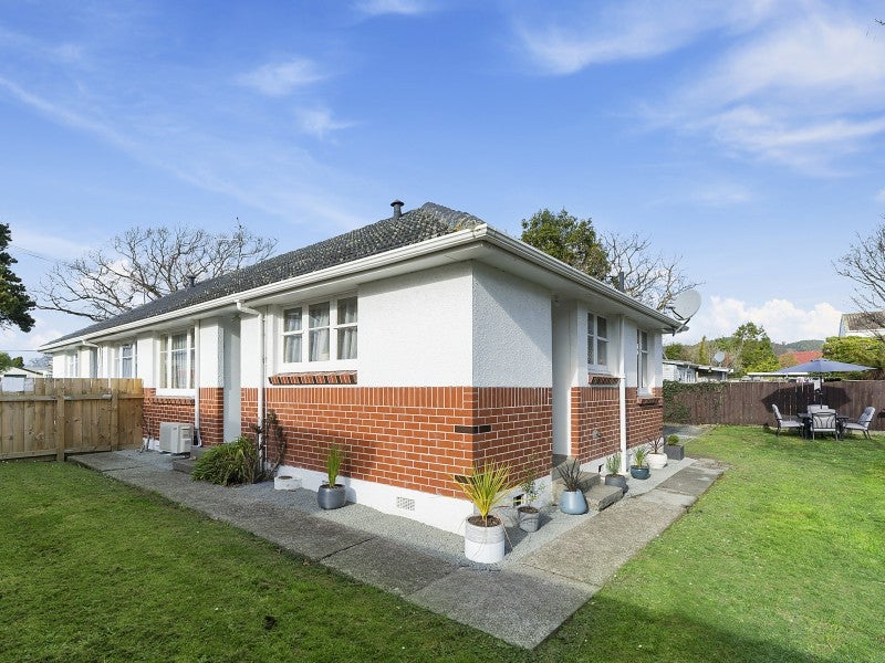 4B Totara Street, Trentham, Upper Hutt - Carousel 1