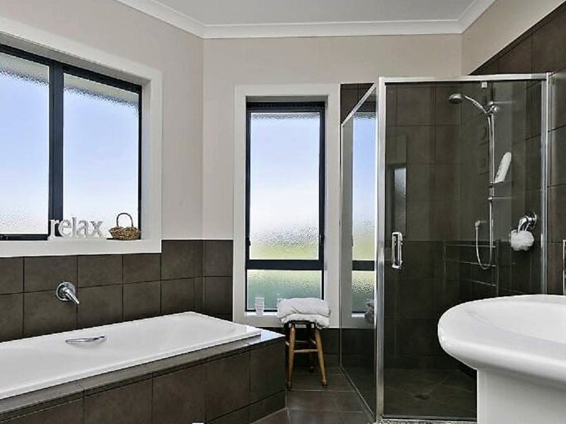 610 Parklands Road, Rotoorangi - Carousel 2