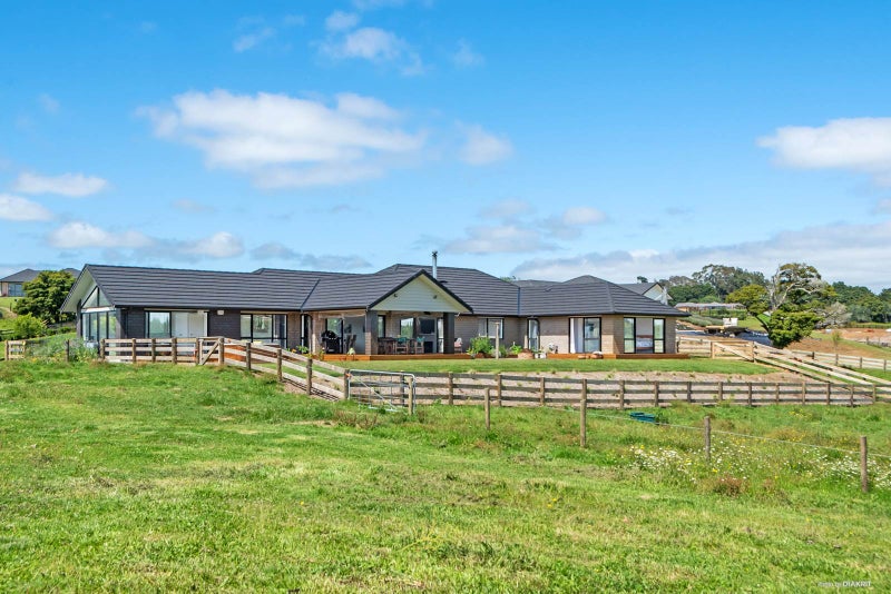 25 Pryor LANE, Pukekohe East , Auckland - Carousel 1