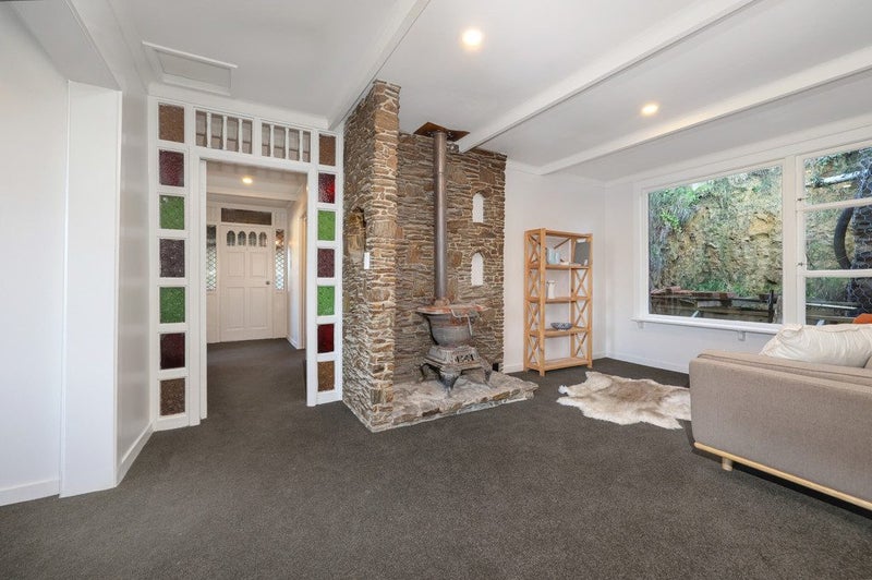 24 Athol Place, Ravensbourne, Dunedin - Carousel 2