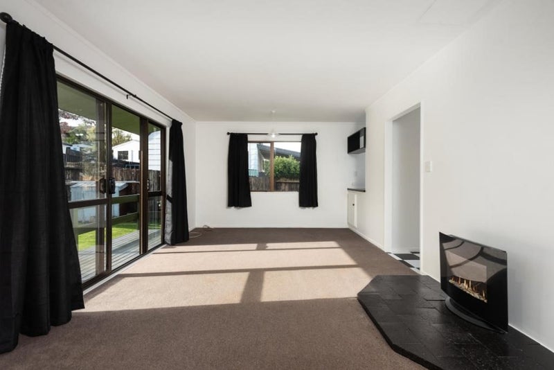 13B Pokapu Place, Bethlehem, Tauranga - Carousel 2