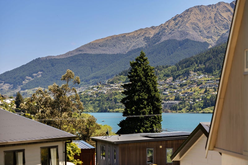 13/8 Humphrey Street, Frankton, Queenstown - Carousel 16