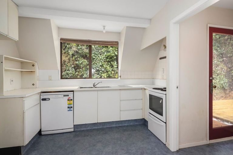 29B Hauraki Street, Karori, Wellington - Carousel 3