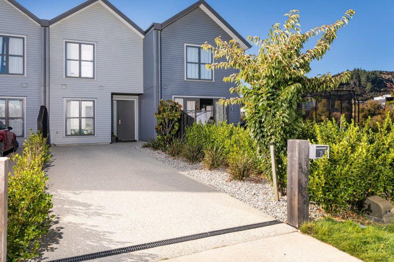 21 Mt Nicholas avenue, Wanaka, Queenstown - Carousel 15