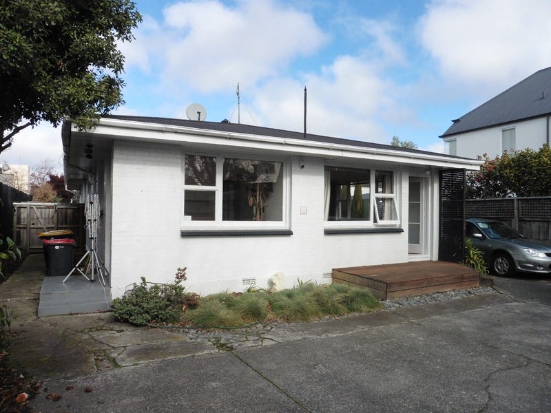 4/111 Aikmans Road, Merivale, Christchurch - Carousel 1