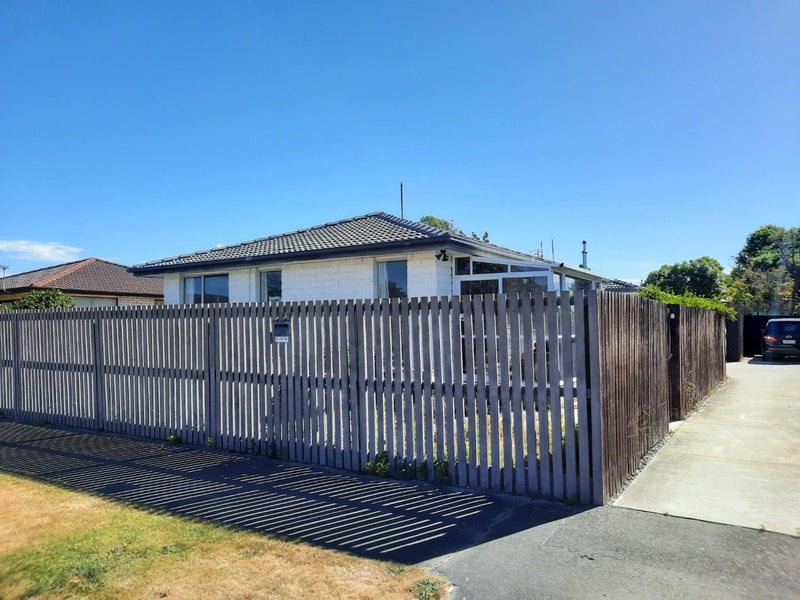 1/73 Royal Park Drive, Parklands, Christchurch - Carousel 14