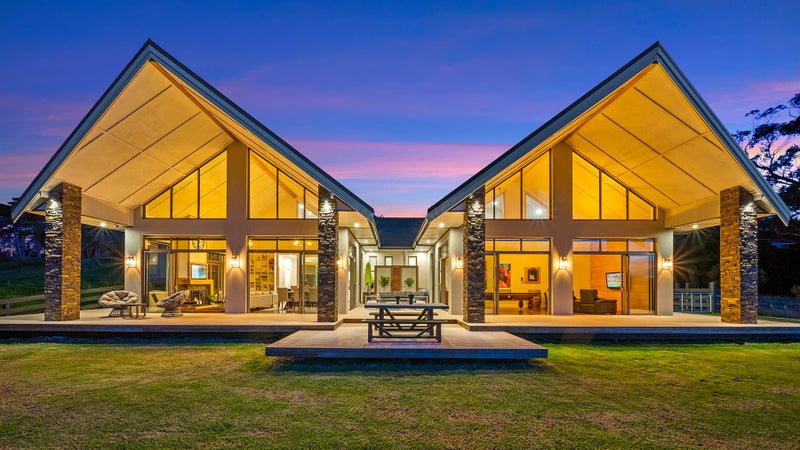 85 Spur Road, Stillwater, Silverdale - Carousel 1