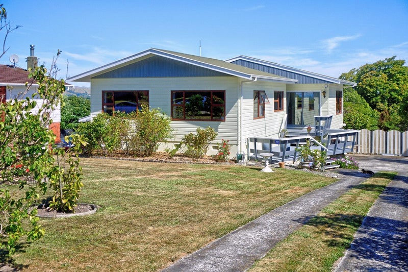 29 Puriri Crescent, Lansdowne, Masterton - Carousel 1