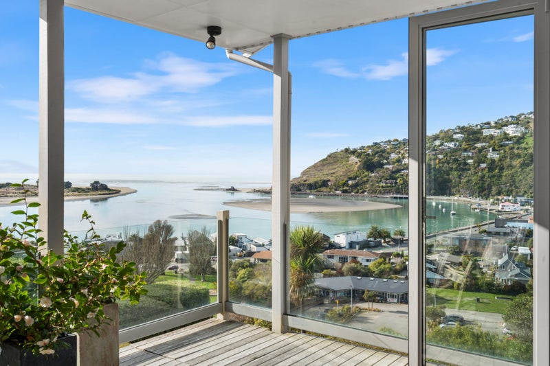 18 Cave Terrace, Redcliffs, Christchurch - Carousel 2