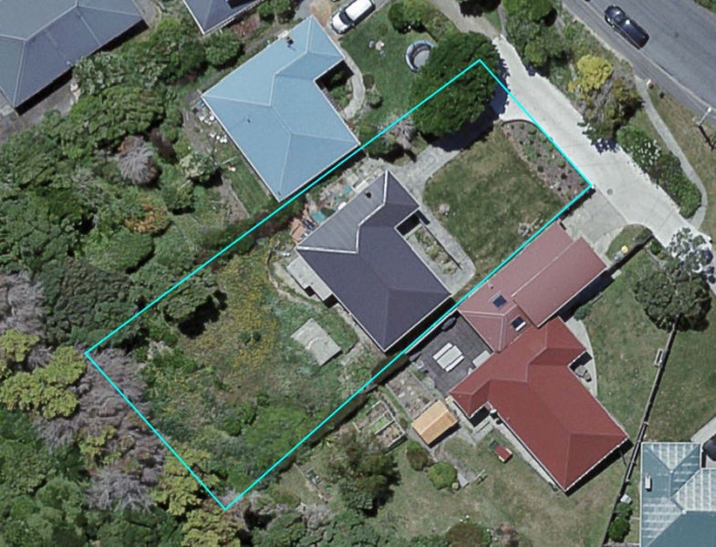 36 Miles Crescent, Newlands, Wellington - Carousel 15