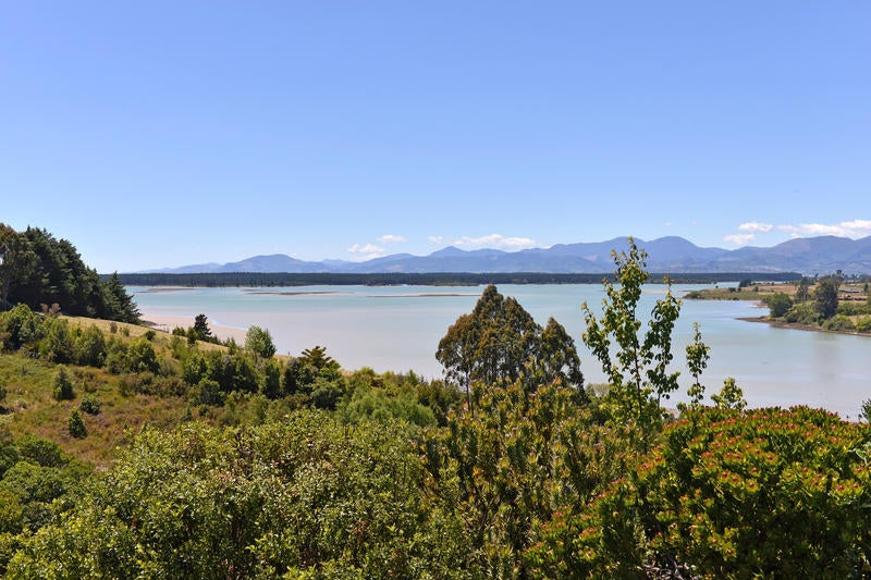 6 Bronte Road East, Bronte - Carousel 1