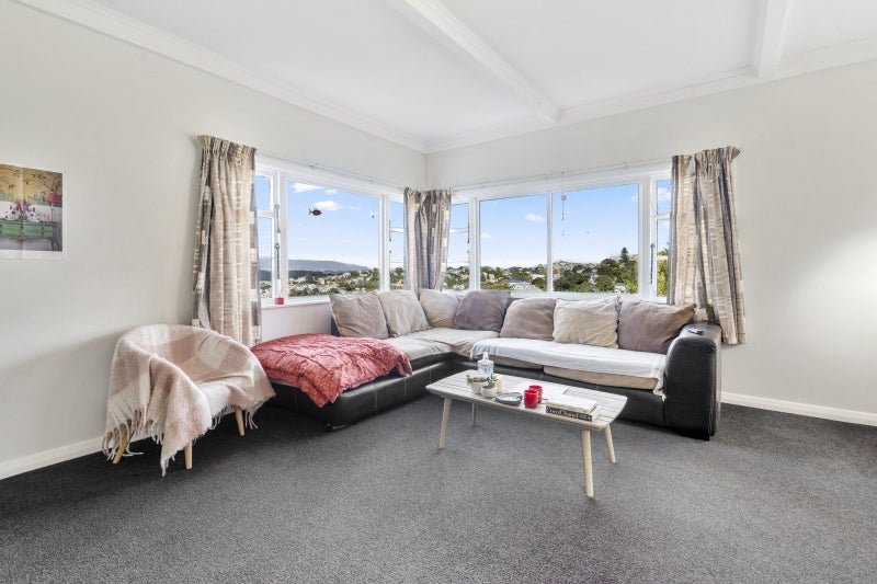 61 Harbour View Road, Northland, Wellington - Carousel 2