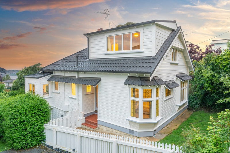 12 Hart Street, Belleknowes, Dunedin - Carousel 2