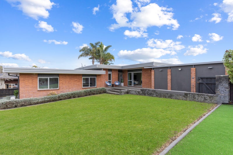 26 Tyrian Close, Half Moon Bay, Auckland - Carousel 24