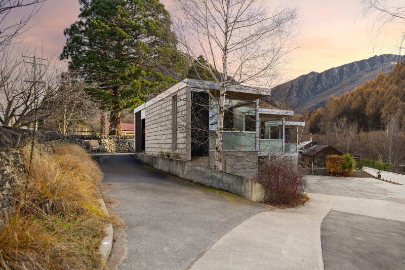 1 Lost Burn Road, LAKE HAWEA - Carousel 1