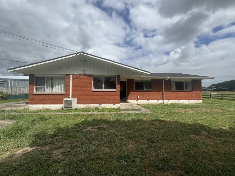 289 State Highway 26, Newstead, Hamilton - Carousel 18