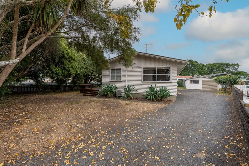 36 Rosalind Street, Deanwell, Hamilton - Carousel 2