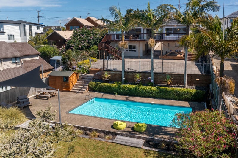 61 Carlisle Road, Torbay, Auckland - Carousel 1