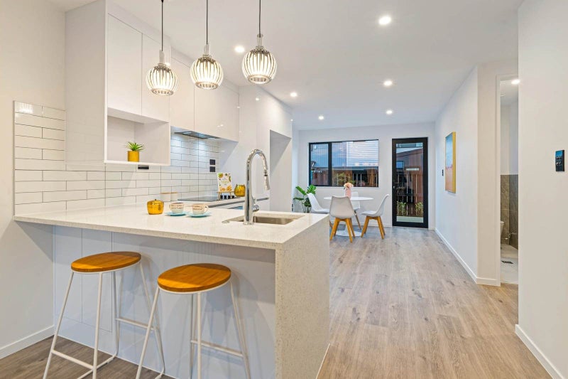 4/12 William Street, Mangere East, Auckland - Carousel 2