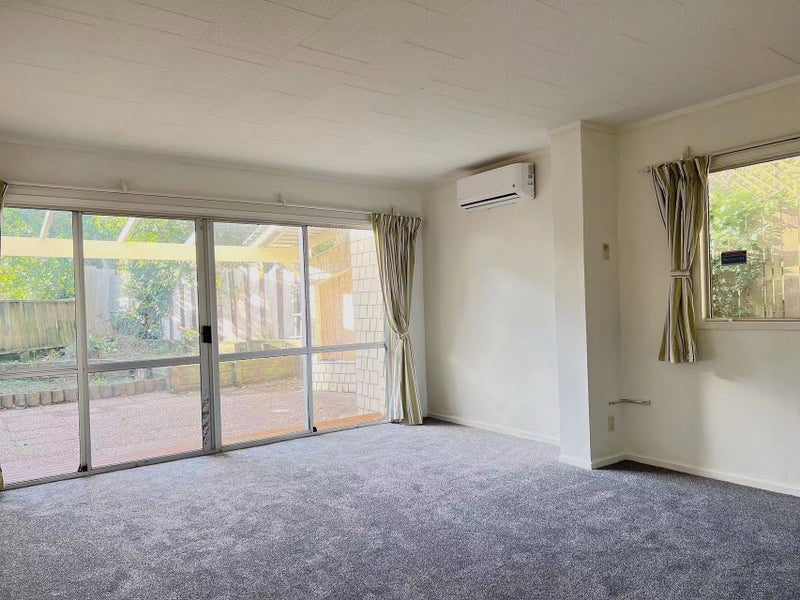 14A Bacot Place, Howick, Auckland - Carousel 1