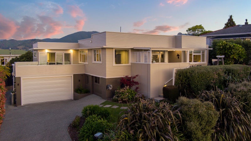 59 Queens Road, Stepneyville, Nelson - Carousel 20