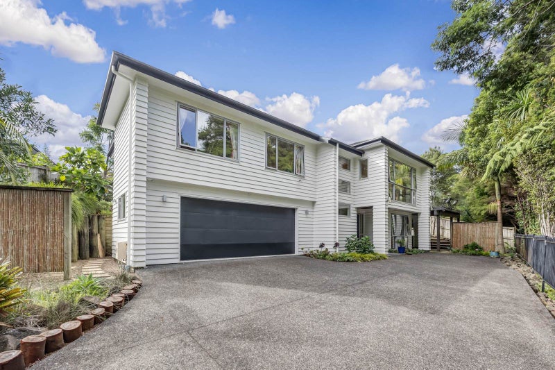 30 Hornbill Drive, Fairview Heights, Auckland - Carousel 1