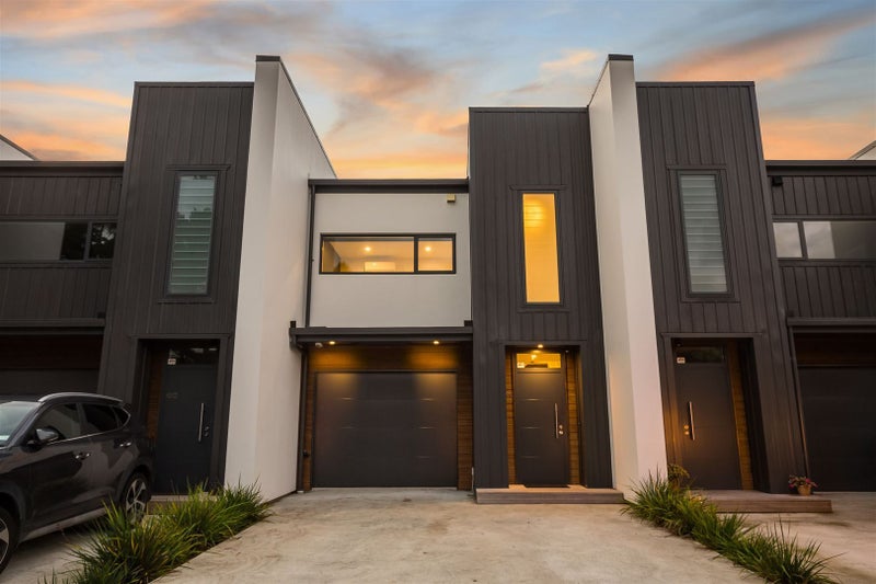 63C Whitford Brown Avenue, Papakowhai, Porirua - Carousel 1