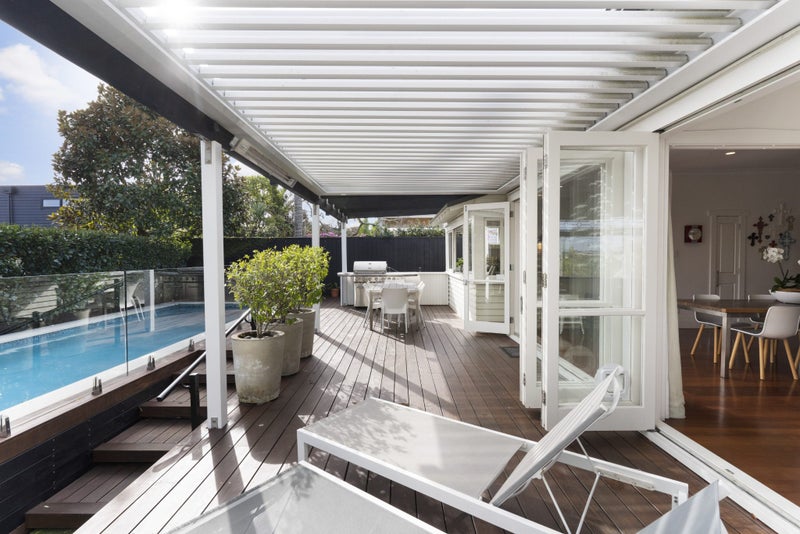 27 Oban Road, Westmere, Auckland - Carousel 2