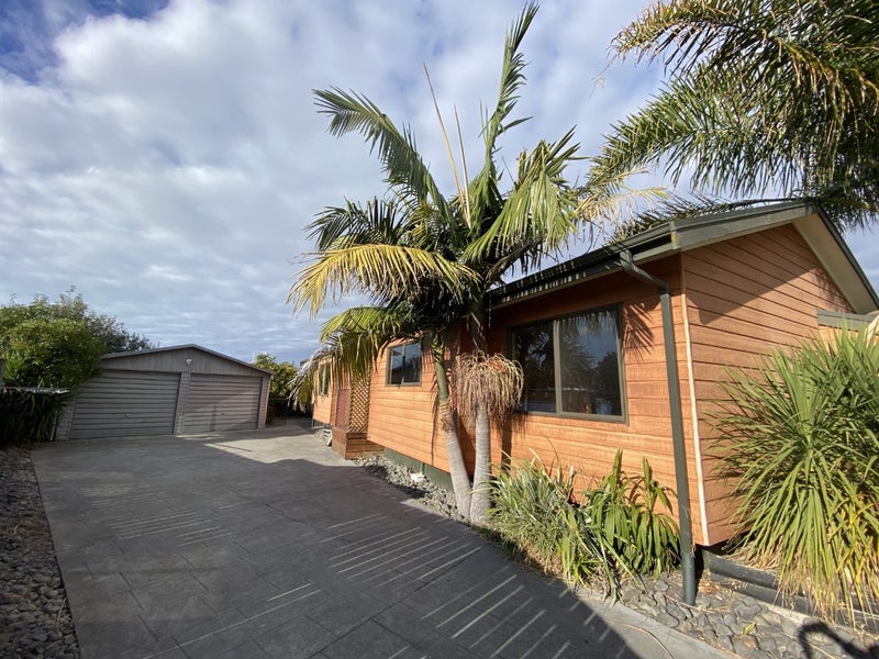 11 Alan Styles Place, Greenmeadows, Napier - Carousel 18