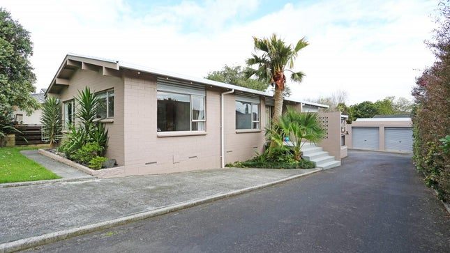 83 Clark Road, Pahurehure, Papakura - Carousel 1