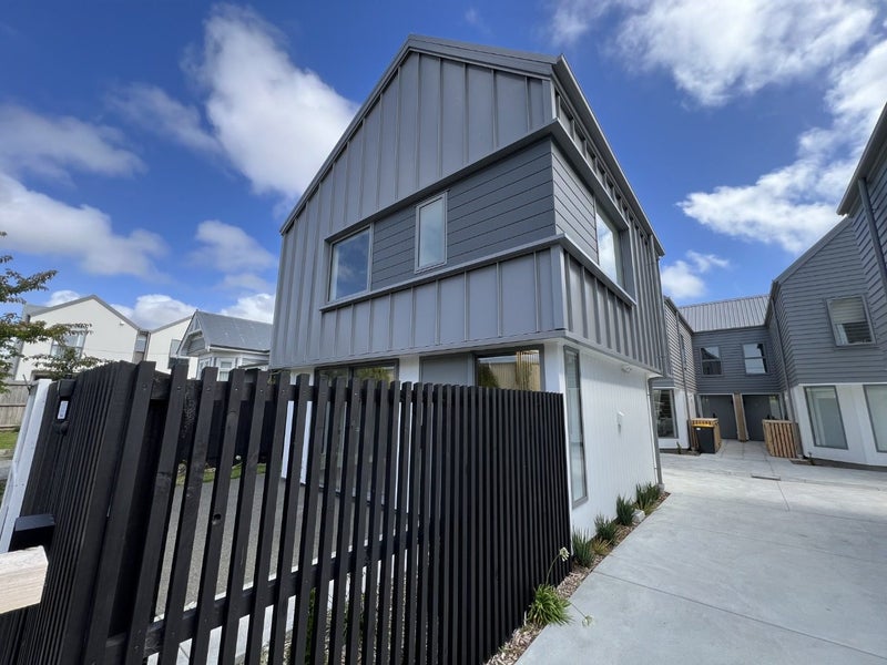 1/16 Hume Street, Sydenham, Christchurch - Carousel 2