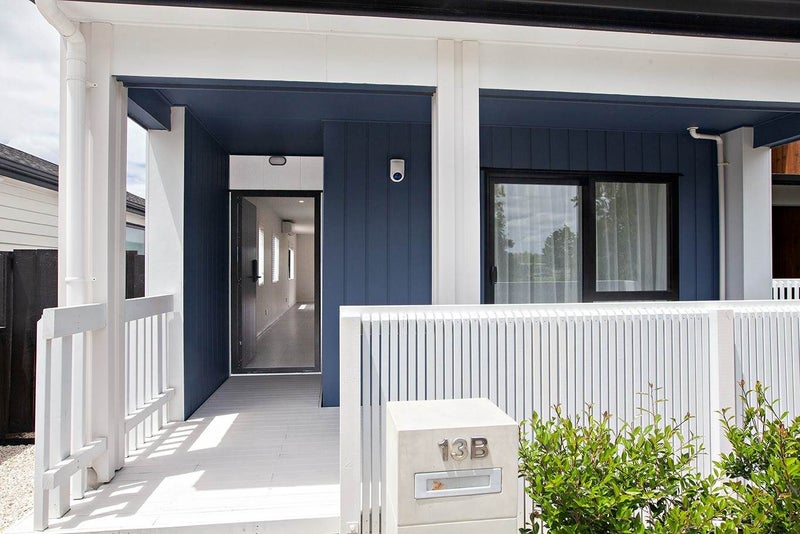 13B Kahui Parade, Karaka, Papakura - Carousel 2