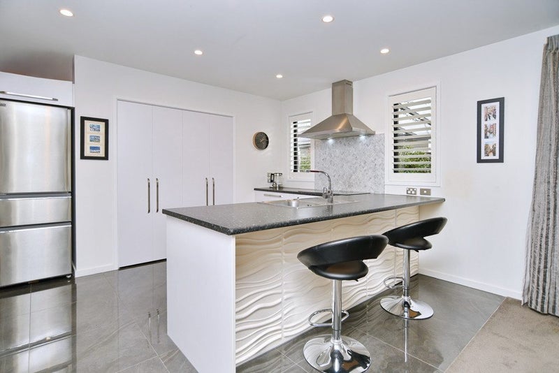 8 McLendon Green, Belfast, Christchurch - Carousel 2