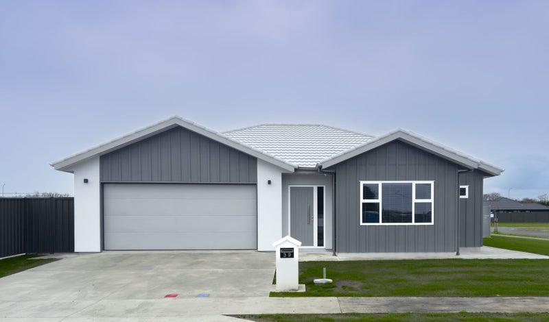 39 Matau Crescent, Frimley, Hastings - Carousel 1