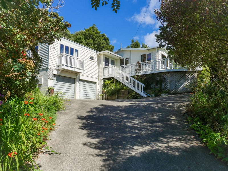 16 Henry Street, Careys Bay, Dunedin - Carousel 2