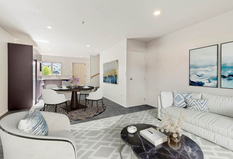 7/18 Alicante Avenue, Hillpark, Auckland - Carousel 2