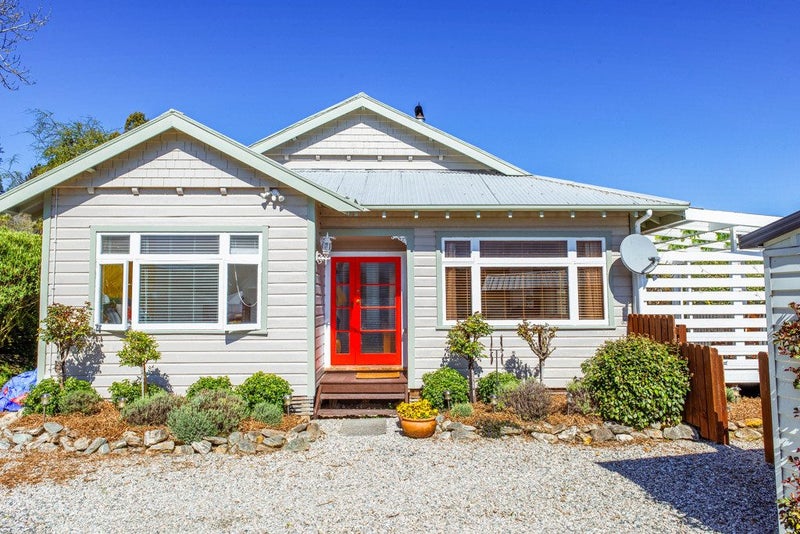 10A Hill Street, Lawrence - Carousel 1