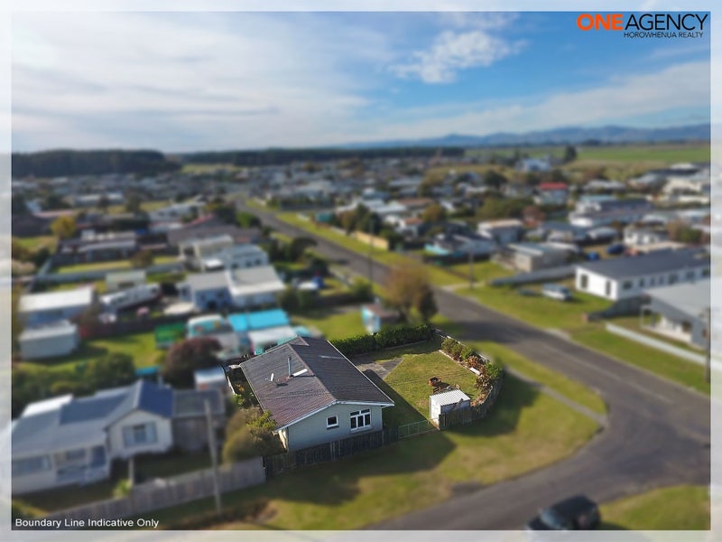 19 Linklater Avenue, Foxton Beach, Foxton - Carousel 2
