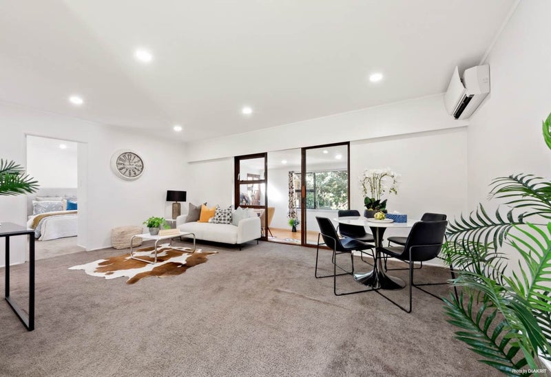 1/82 Sartors Avenue, Browns Bay, Auckland - Carousel 2