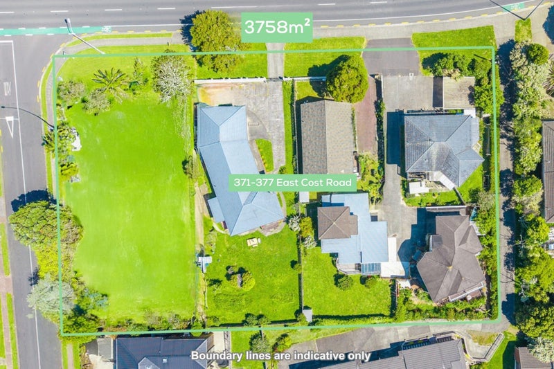 377 East Coast Road, Mairangi Bay, Auckland - Carousel 1
