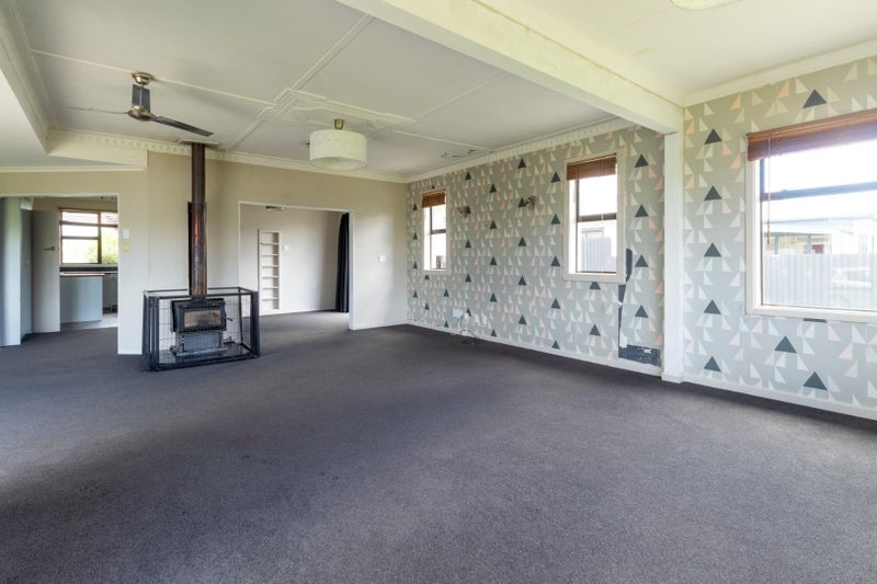 42 Albert Street, Winton, Winton - Carousel 2