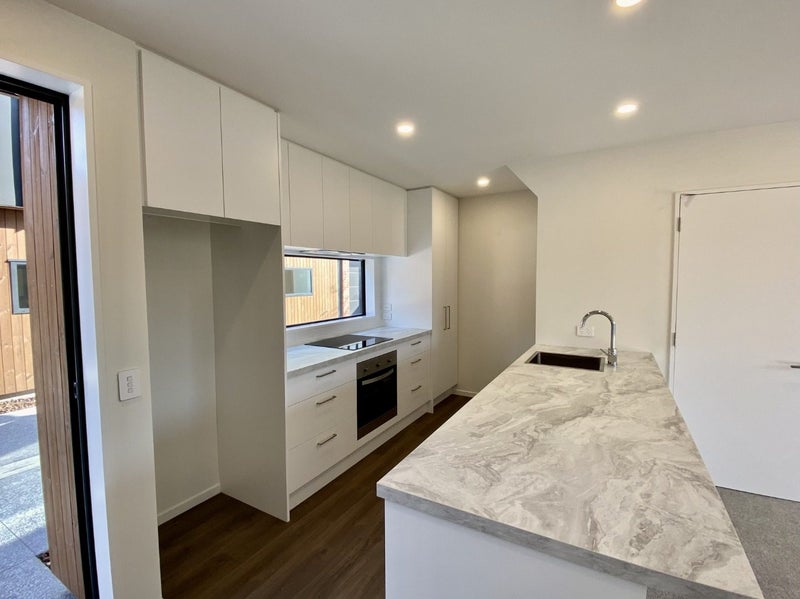 4/389 Armagh Street, Linwood, Christchurch - Carousel 2