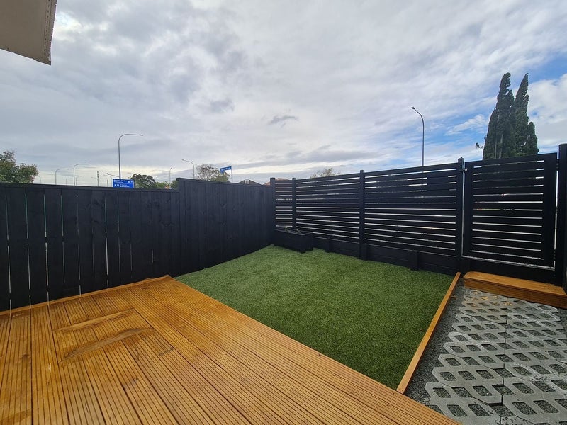 3/532 Glenfield Road, Glenfield, Auckland - Carousel 2