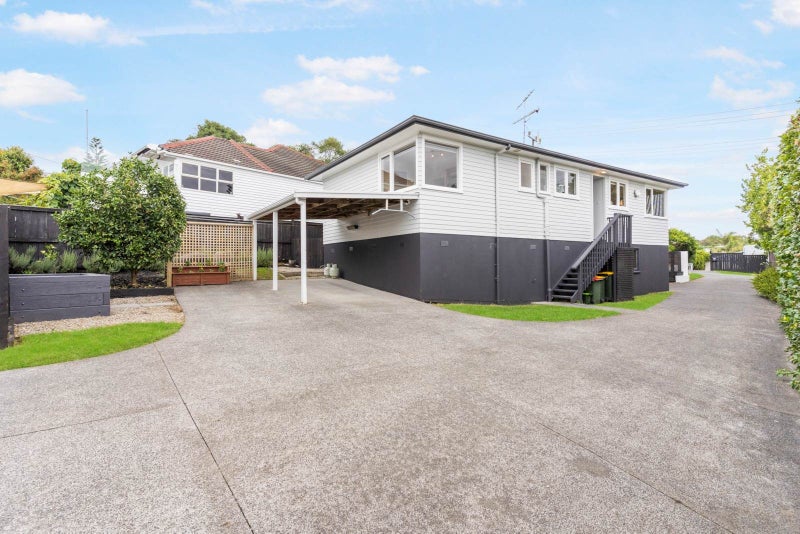 1/73 Verbena Road, Birkdale, Auckland - Carousel 2