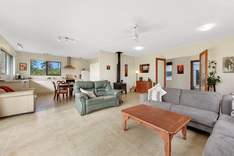 217 Westdale Road, Redwood Valley - Carousel 2