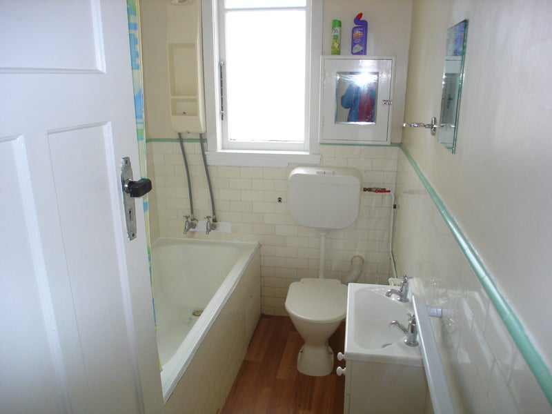 3/12 Eltham Road, Kohimarama, Auckland - Carousel 7